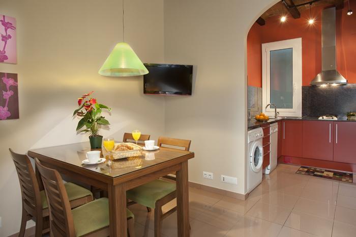 Bcngotic 13 Apartment Барселона Екстериор снимка